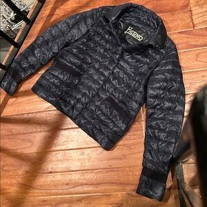 HERNO Navy Blue Cropped Padded Puffer Jacket Size 42